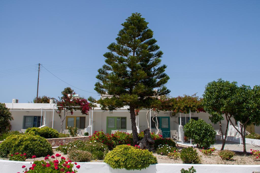 Parasporos Village Adamantas Exterior photo