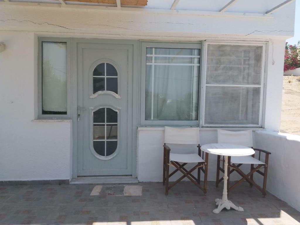 Parasporos Village Adamantas Exterior photo